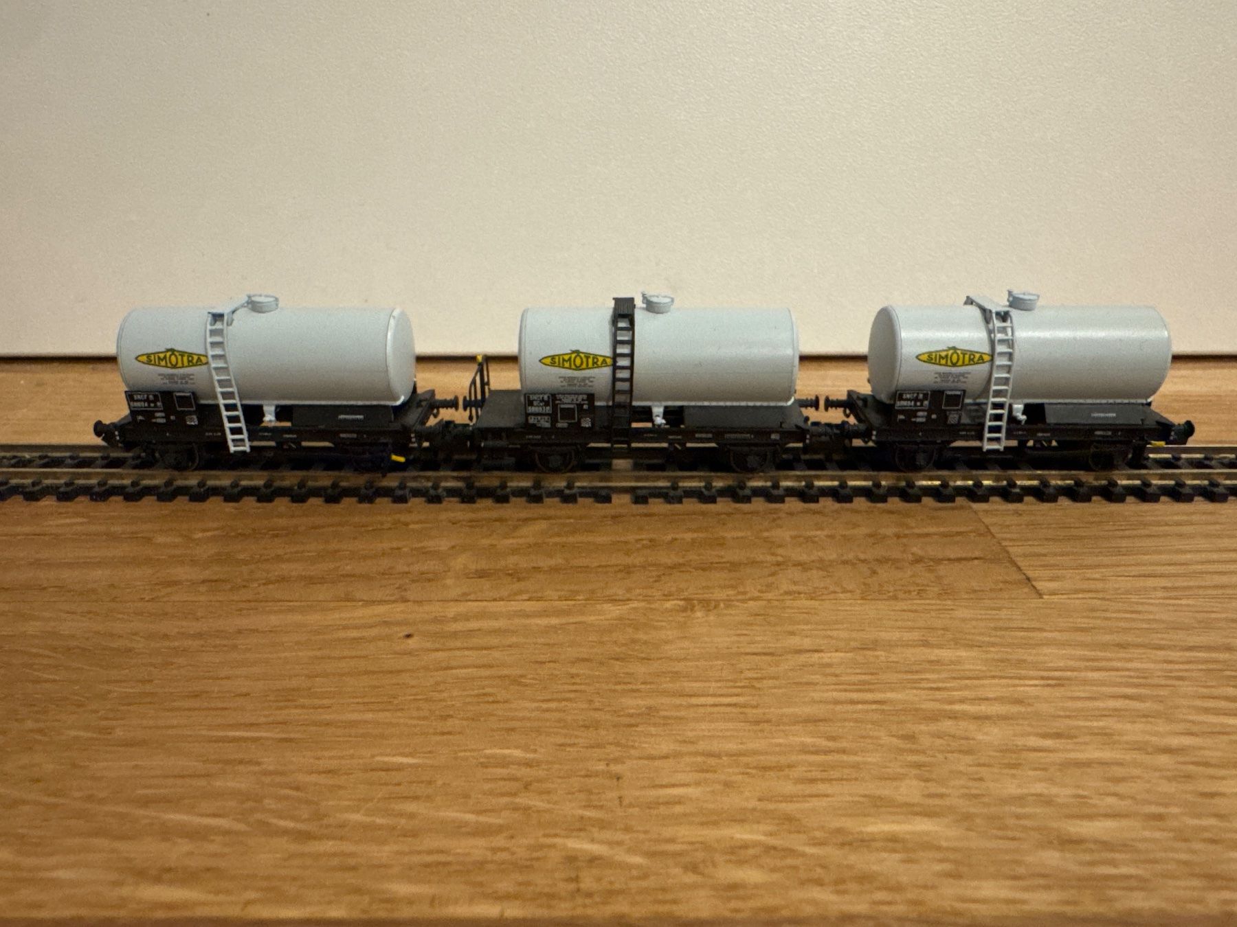 Fleischmann Modellini di ferrovie: Fleischmann Kesselwagen – Usato da Schlierbach venduto da Look8