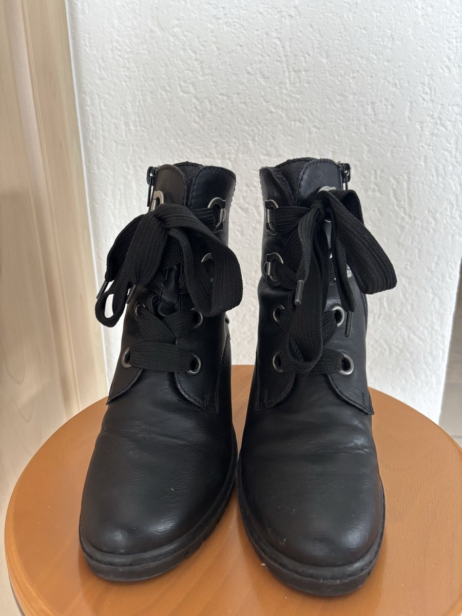 Rieker Scarpe da donna: Bottines noires Rieker, taille 39 – Usato da La Chaux-de-Fonds venduto da mel_7chs 4