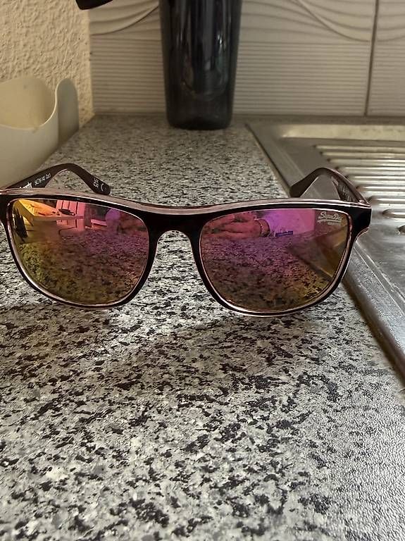Occhiali & Lenti: Superdry Sonnenbrille – Usato da Bülach venduto da angelique080882 4