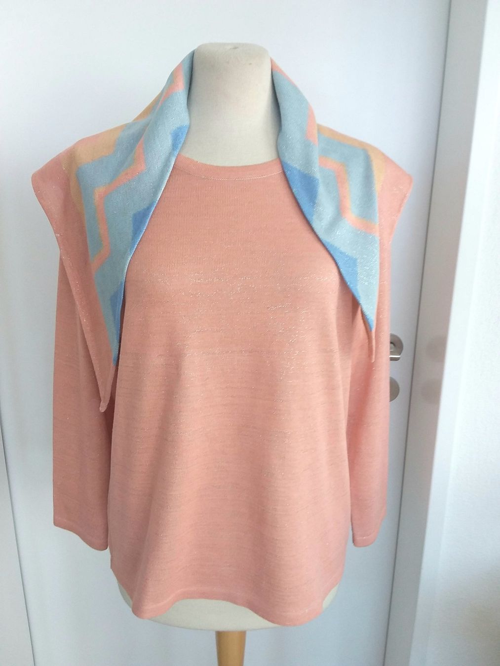 T-Shirts: MONA Shirt mit 2 Schals, Gr L – Gebraucht aus Uitikon Waldegg von Risibisi7 3