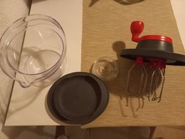 Manueller Schneebesen mit Schüssel