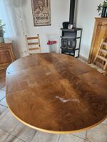 Esstisch aus Holz ausziehbar oval gebrauchter Zustand