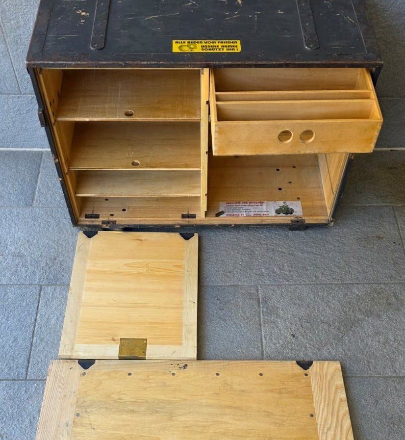 Casse di trasporto: Originaler Schweizer Armee Holzkorpus / Bürokiste – Usato da Flums venduto da Flumsantik 5