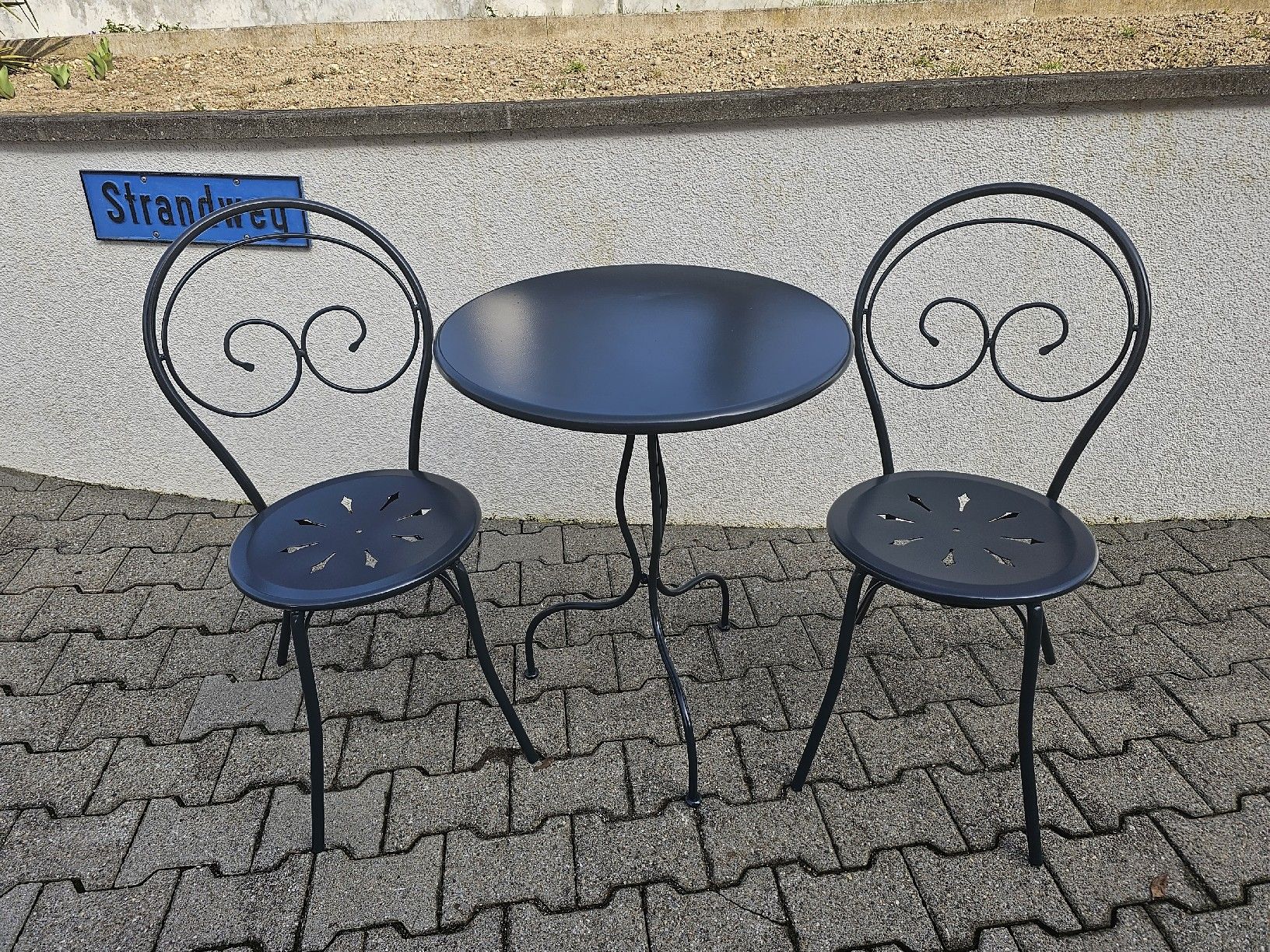 Set di tavolo e panche: Balkontisch Gartentisch 2 Stühle – Usato da Villnachern venduto da hasta08 9
