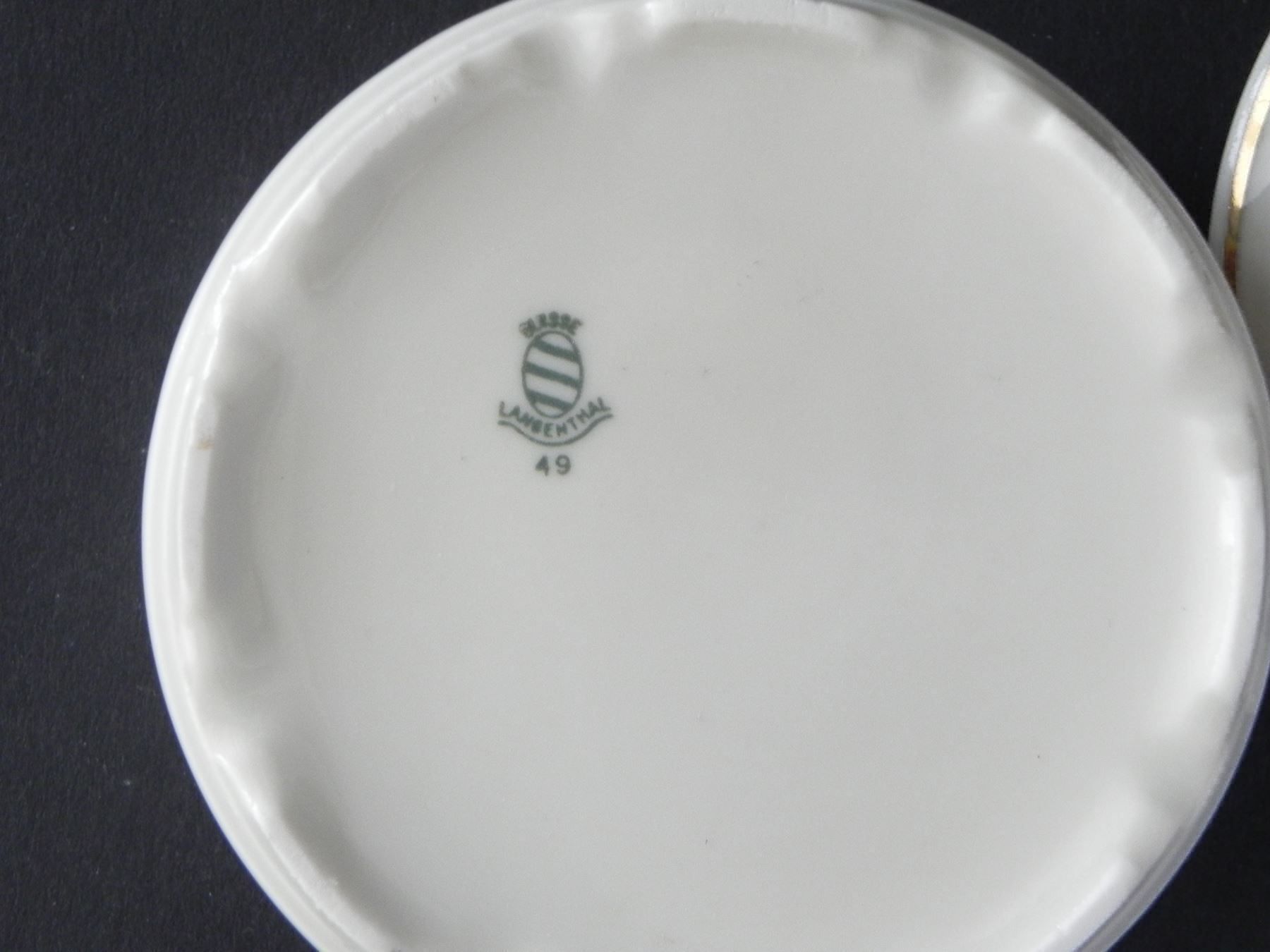 Tutte le decorazioni: Schöne Dose mit Deckel von Langenthal 1949 – Nuovo (secondo la descrizione) da Zürich venduto da LodgE-21 4