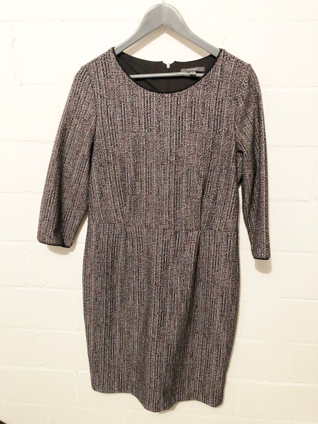 Esprit Vestiti: Damenkleid - Grösse XL - Marke "ESPRIT" – Nuovo (secondo la descrizione) da Glattbrugg venduto da Ariel012