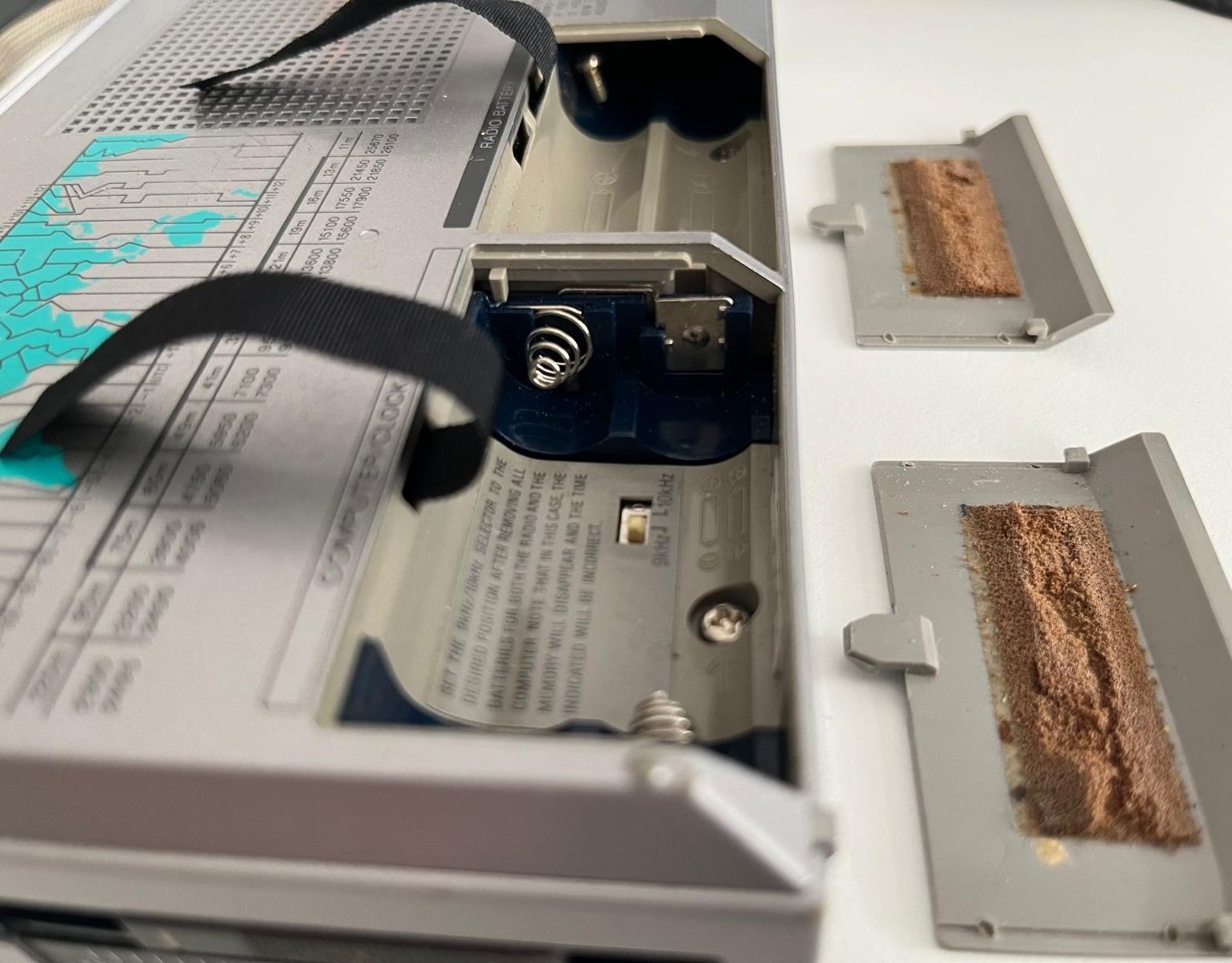Sony Radios: Sony Weltempfänger ICF-7600D – Gebraucht aus Gerlafingen von suwuscha 6