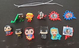 11 DC Superhelden Anhänger Figuren Set