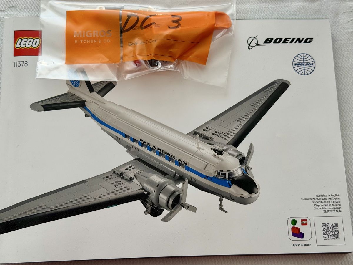 Lego Giocattoli: Lego Boeing DC-3 – Usato da Einsiedeln venduto da ironlady3 5