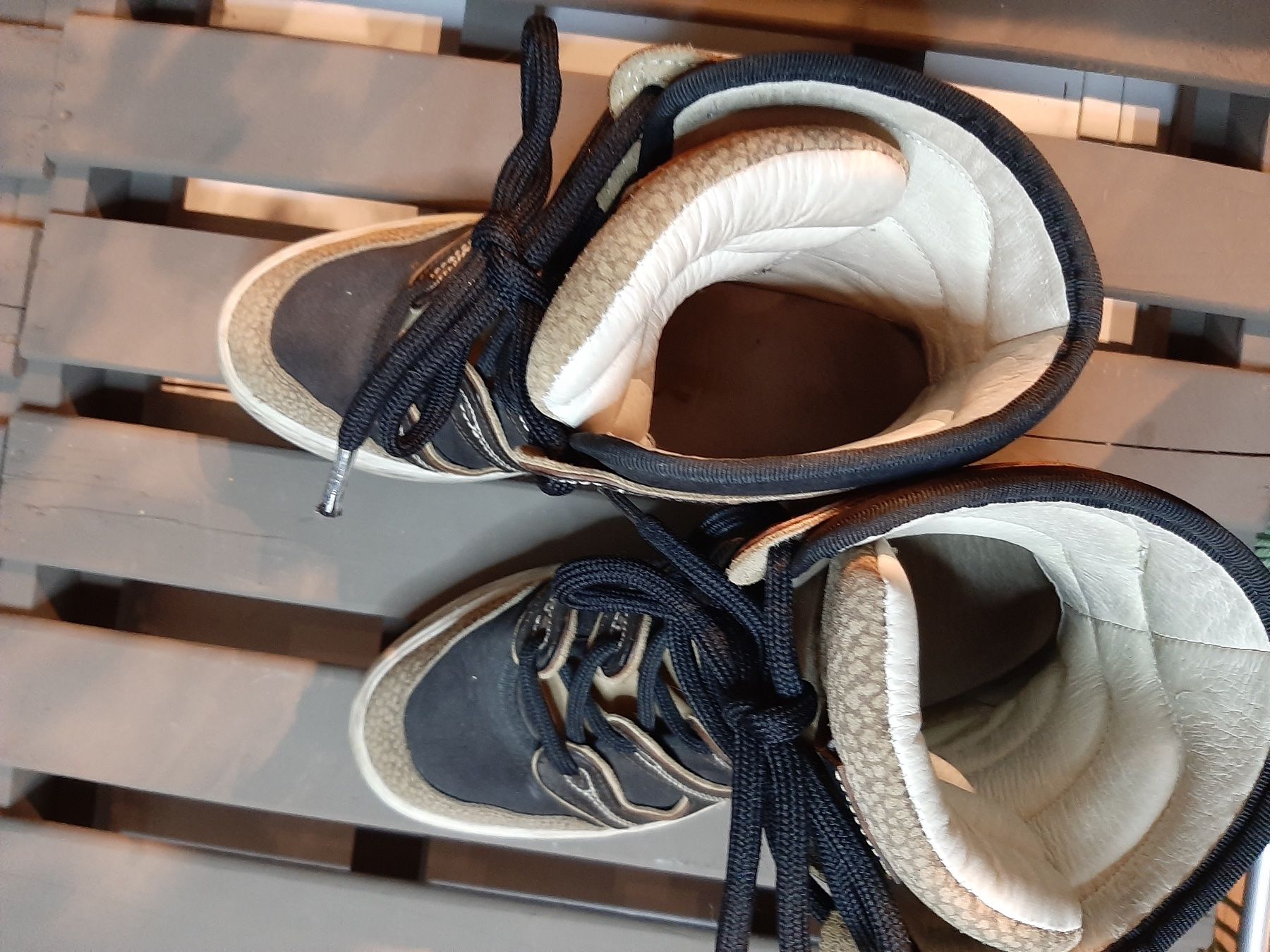 Scarpe da uomo: Puma Schuhe Alexander  M Queen  37,5 – Usato da Bern venduto da Preloved.Nile.4.Sale 4