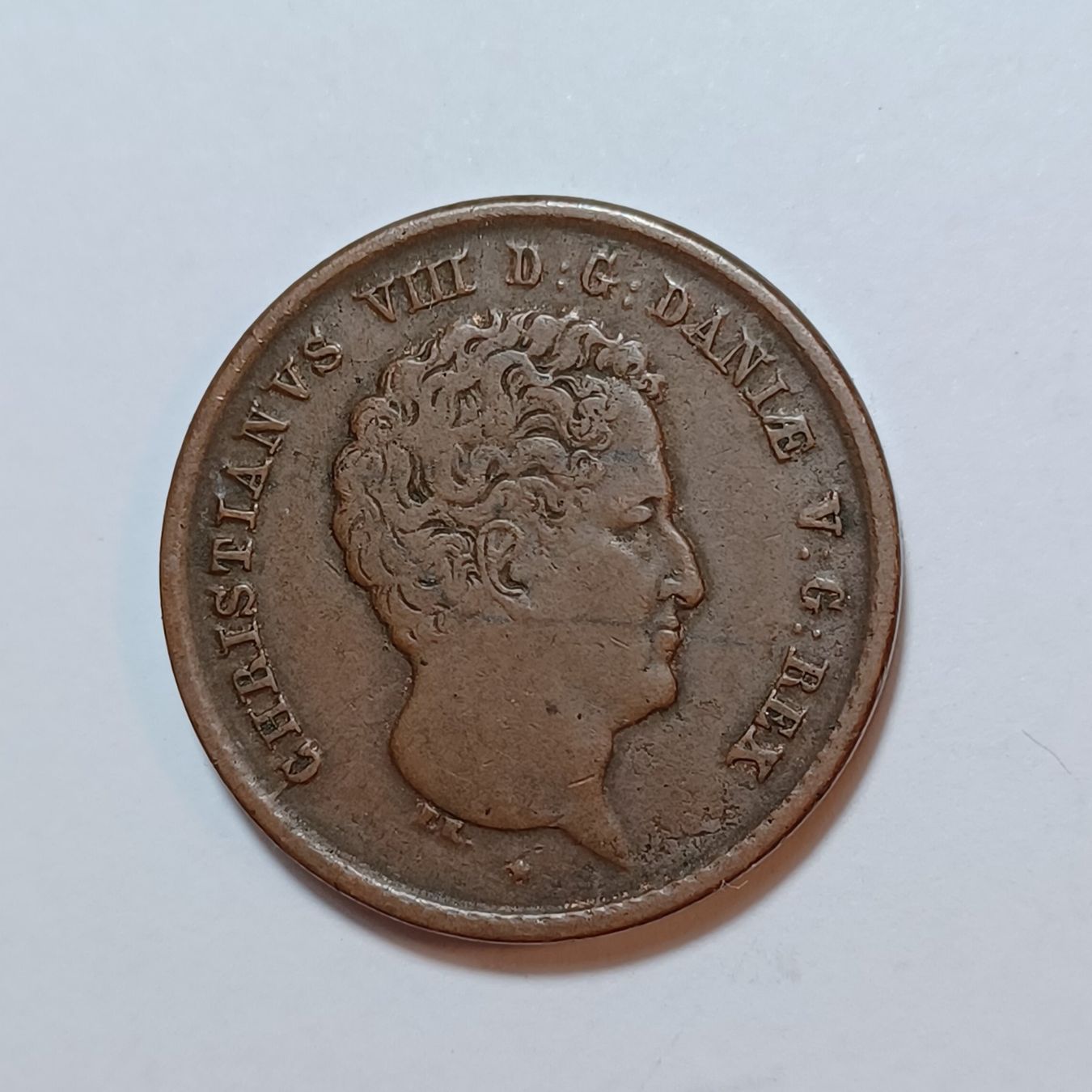 Tutti le monete: 1 Rigsbankskilling 1842 Dänemark – Usato da Pfäffikon ZH venduto da Welt_Muenzen