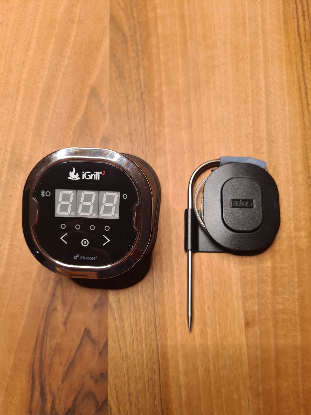Weber Autres articles pour la maison: Weber iGrill 2 Grillthermometer mit einem Sensor – D'occasion à Langendorf par guenter.kreis