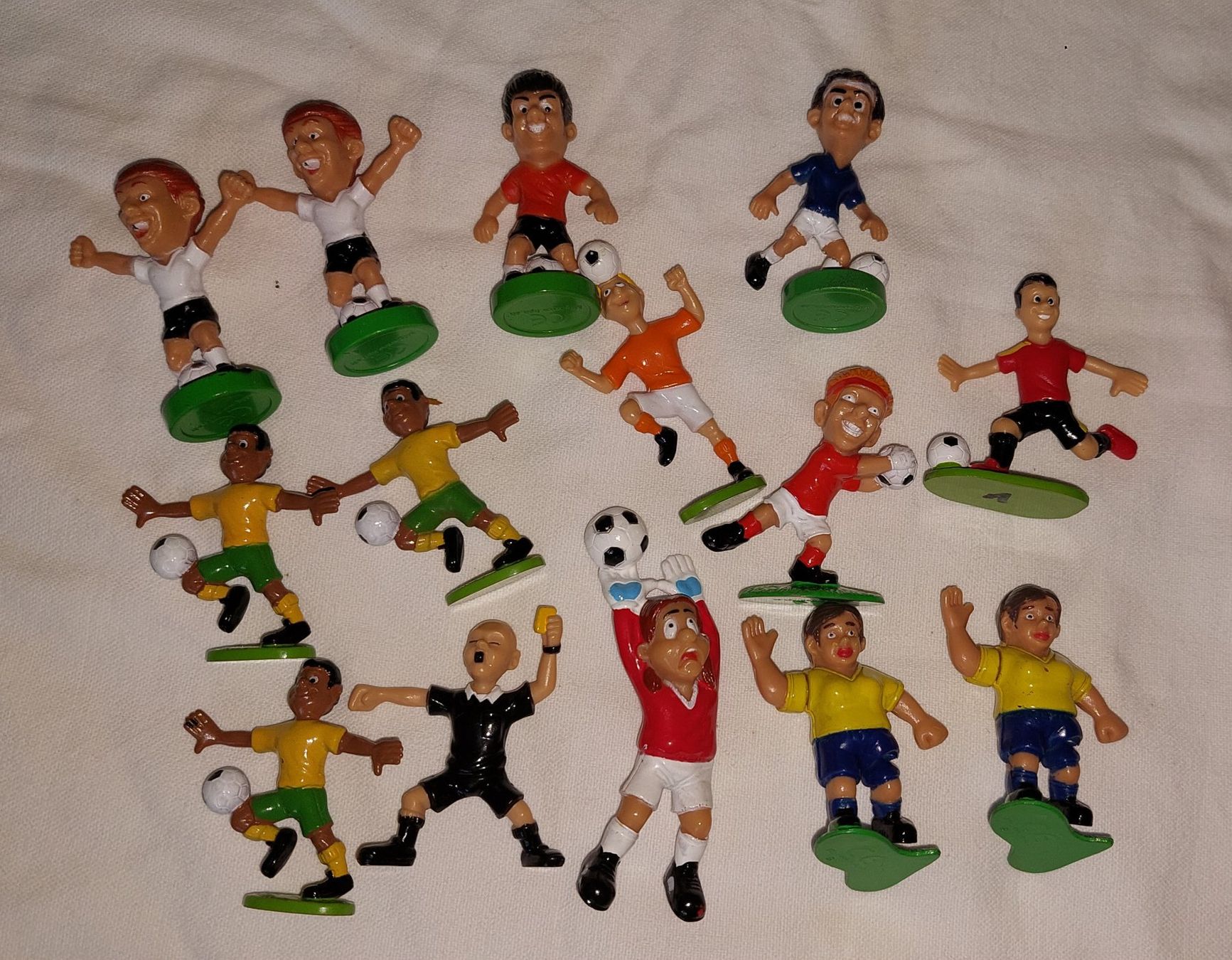 Figurines: Fussballer  Mini-Figürli – D'occasion à Uitikon Waldegg par Smeragol