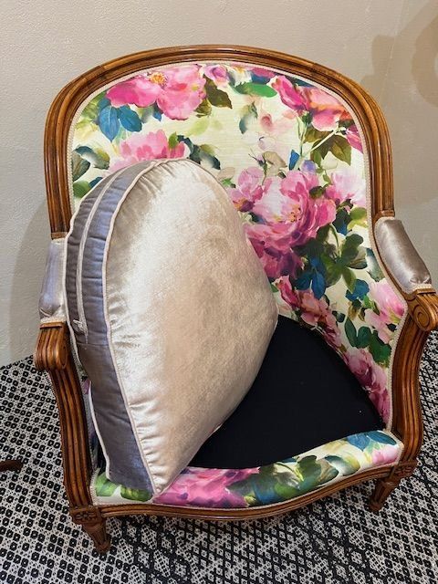 Poltrone: Eleganter Fauteuil Sessel - neu bezogen – Usato da Wädenswil venduto da Vollwertig 3
