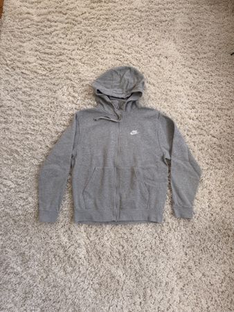 Nike Zip Hoddie