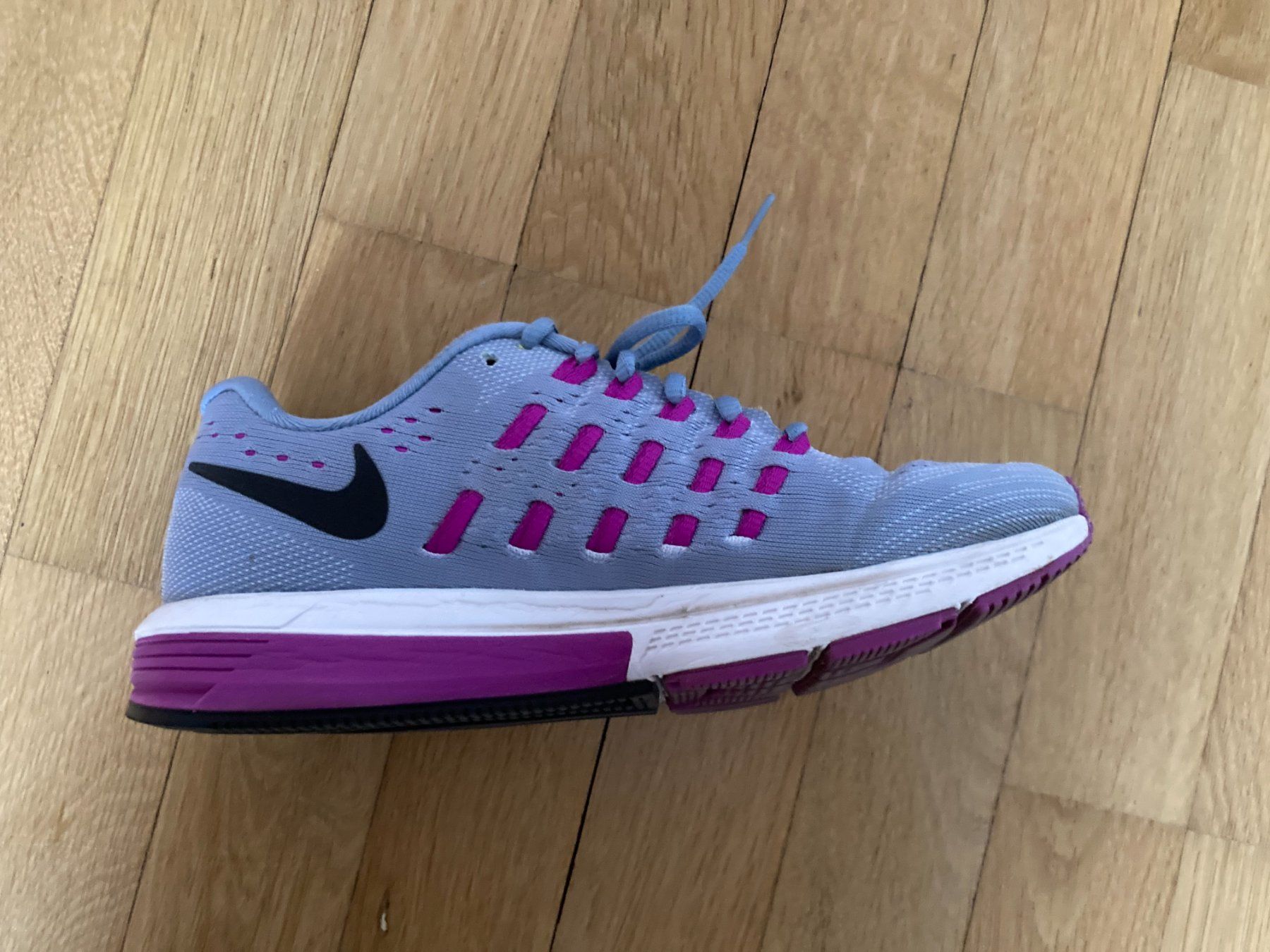 Nike Scarpe da donna: Jogging Schuhe Nike Grösse 38 – Usato da Bern venduto da EmiX33 5