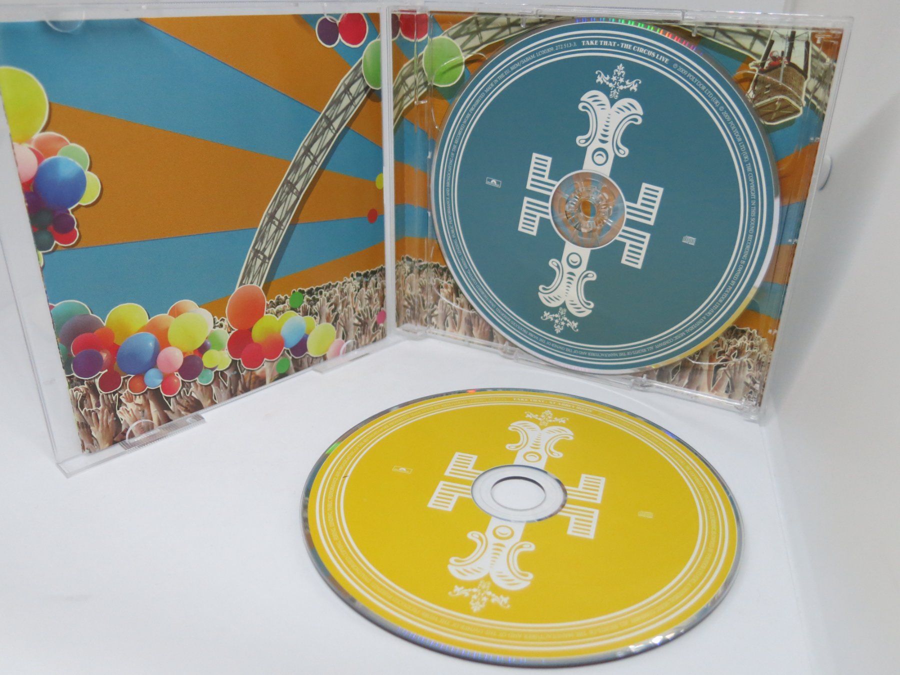 CD: 2 CD The Greatest Day - Take That Present The Circus Live – Usato da Ernetschwil venduto da luisvonerni 4