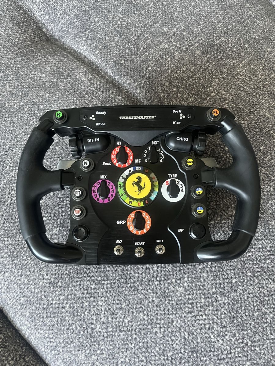 Thrustmaster Controller: Volant Thrustmaster Ferrari F1  – Usato da Genève venduto da sch_xv8q