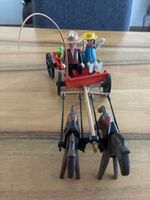 Playmobil Kutsche mit zwei Pferden und Figuren gebraucht