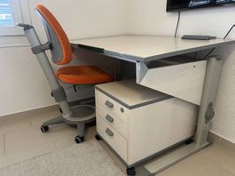 Schreibtisch komplett von Möbel Pfister