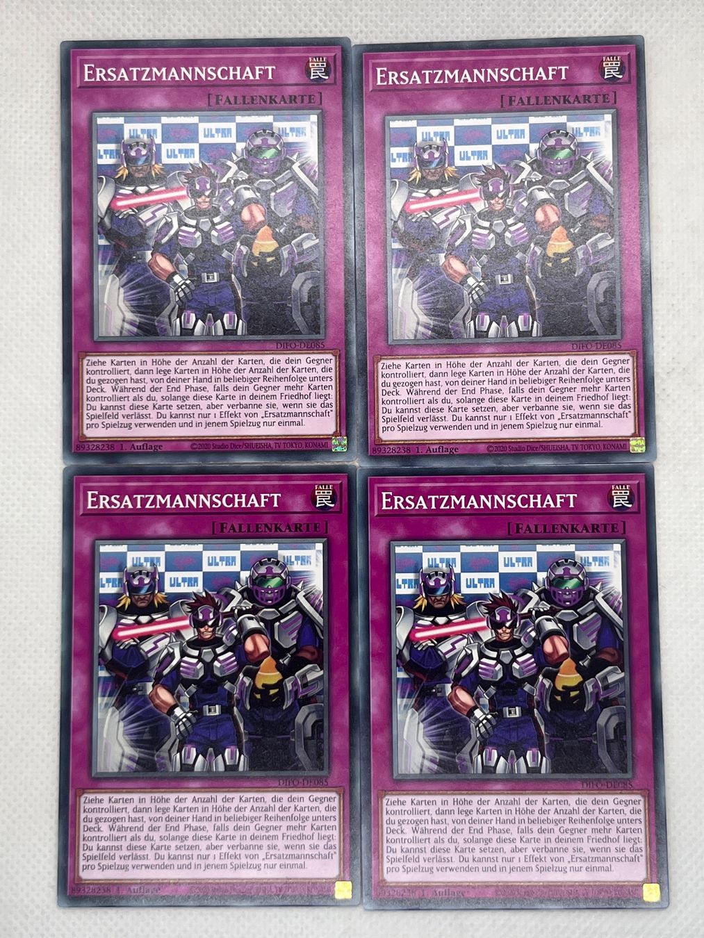 Yugioh Carte collezionabili: Yu-Gi-Oh! 4x Ersatzmannschaft – Usato da Hinterkappelen venduto da Kim1992