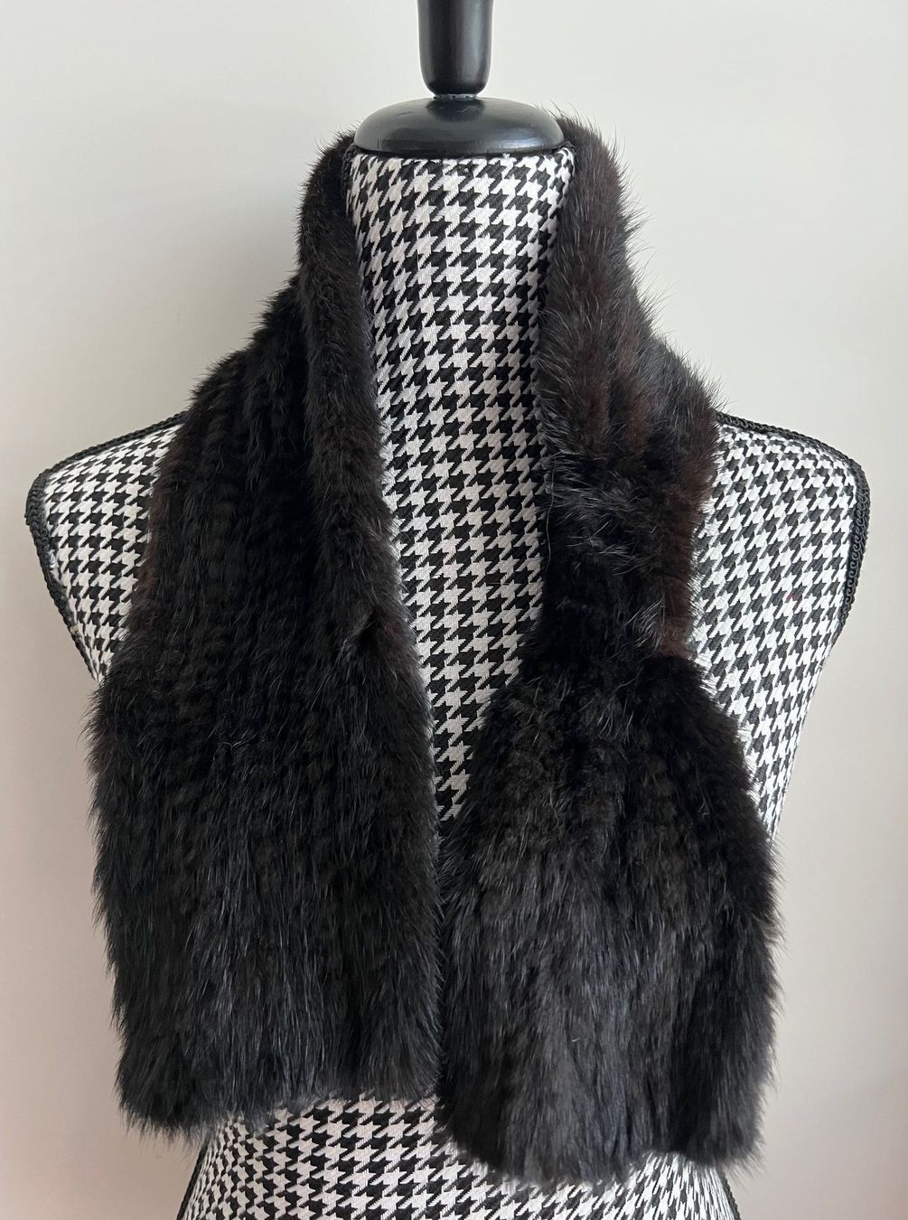 Foulard & Sciarpe: Schal/Stola aus echtem Pelz – Usato da Bergdietikon venduto da pinkerton13 1