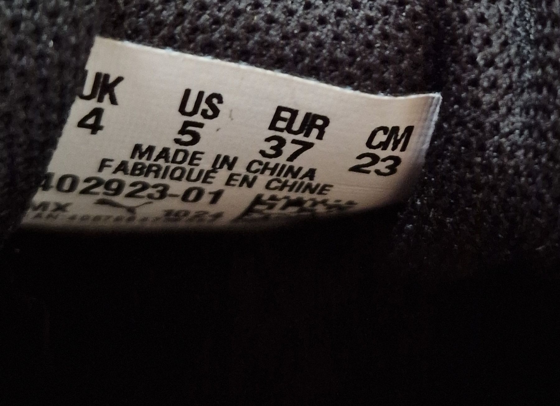 Puma Scarpe da uomo: Puma Turnschuhe schwarz-weiss, Grösse 37 – Usato da Lostorf venduto da catja06 2