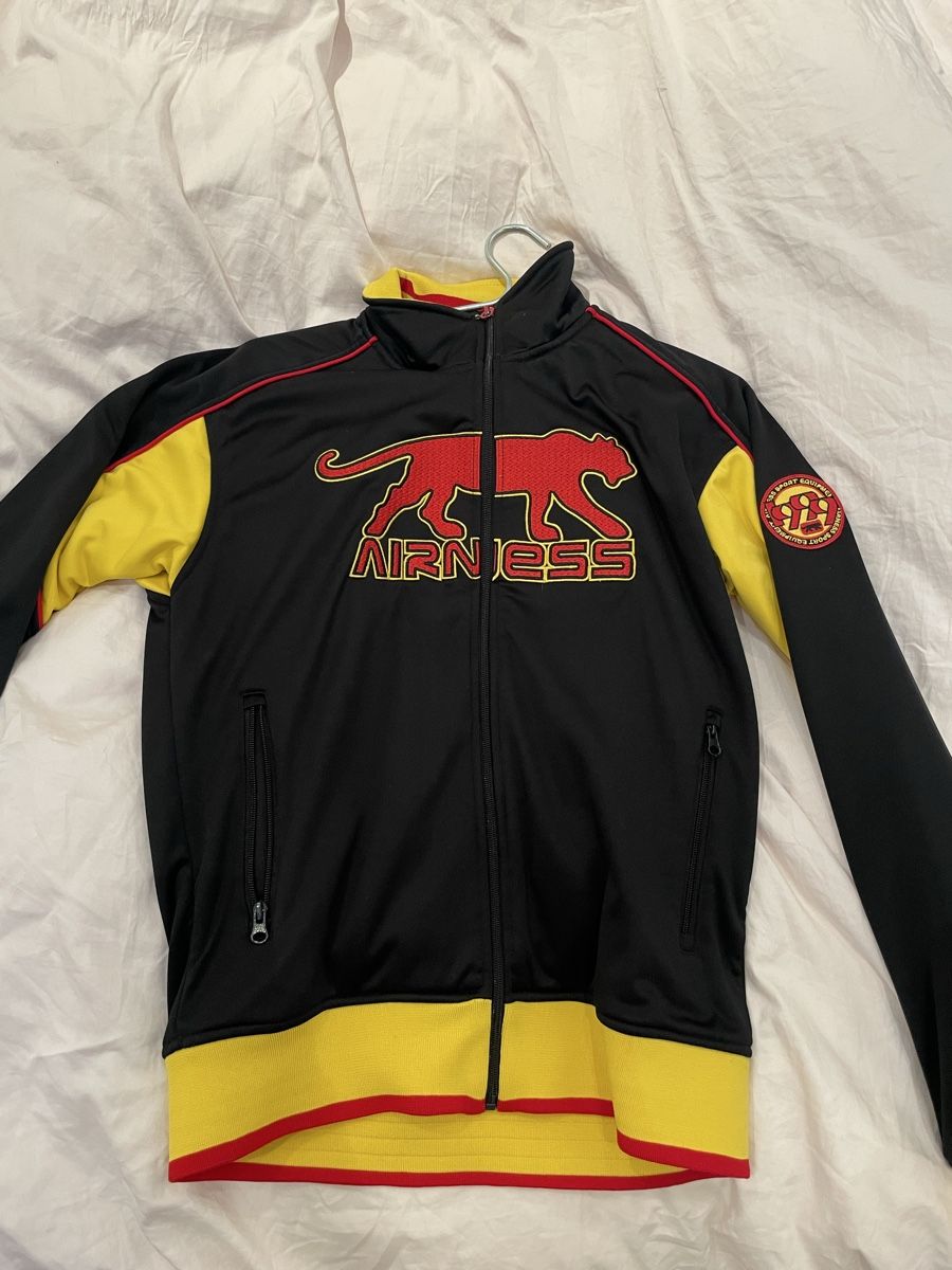 Giacche: airness jacke grösse S/M – Usato da Uitikon Waldegg venduto da lor_b2rv