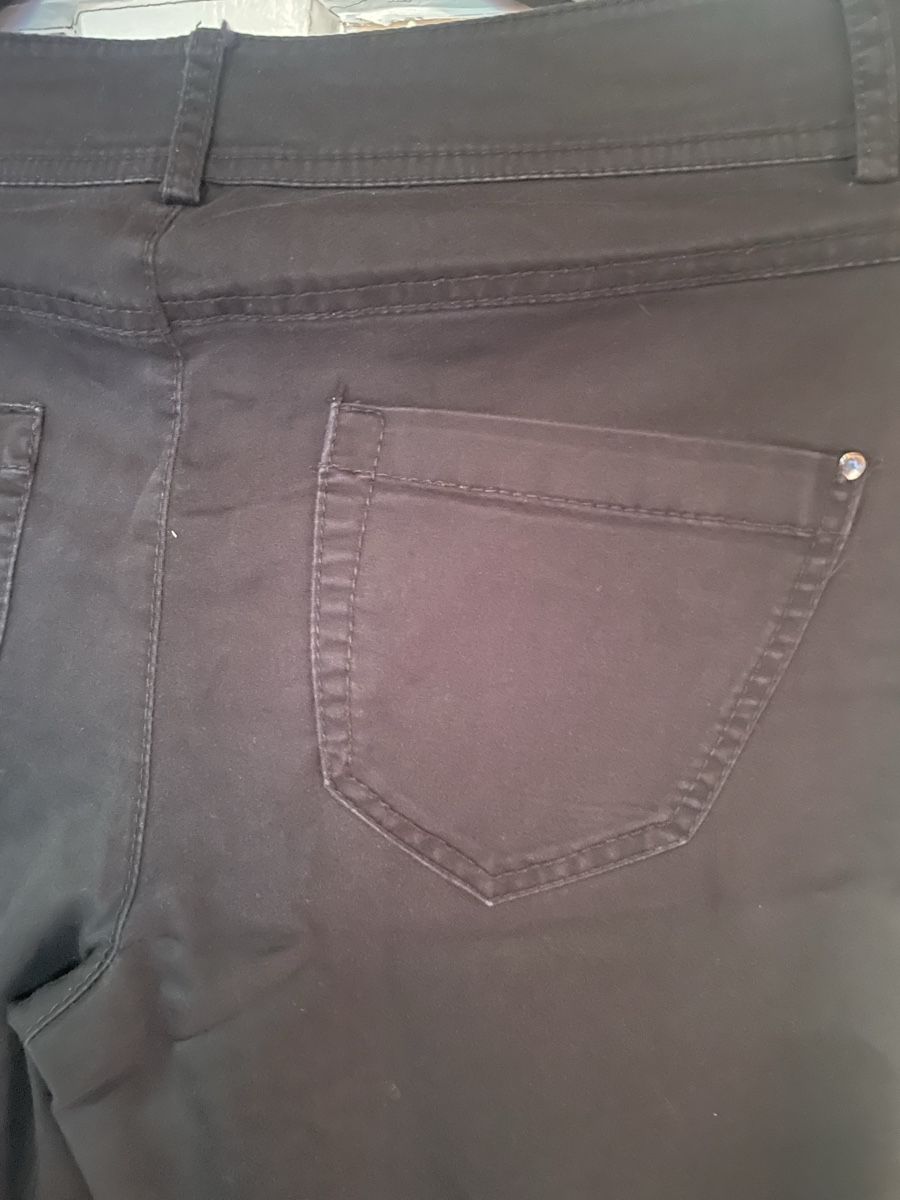 Hallhuber Pantaloni: HALLHUBER Basic Damenhose Schwarz Gr. 38 – Usato da Heitenried venduto da Steffundsasch 2