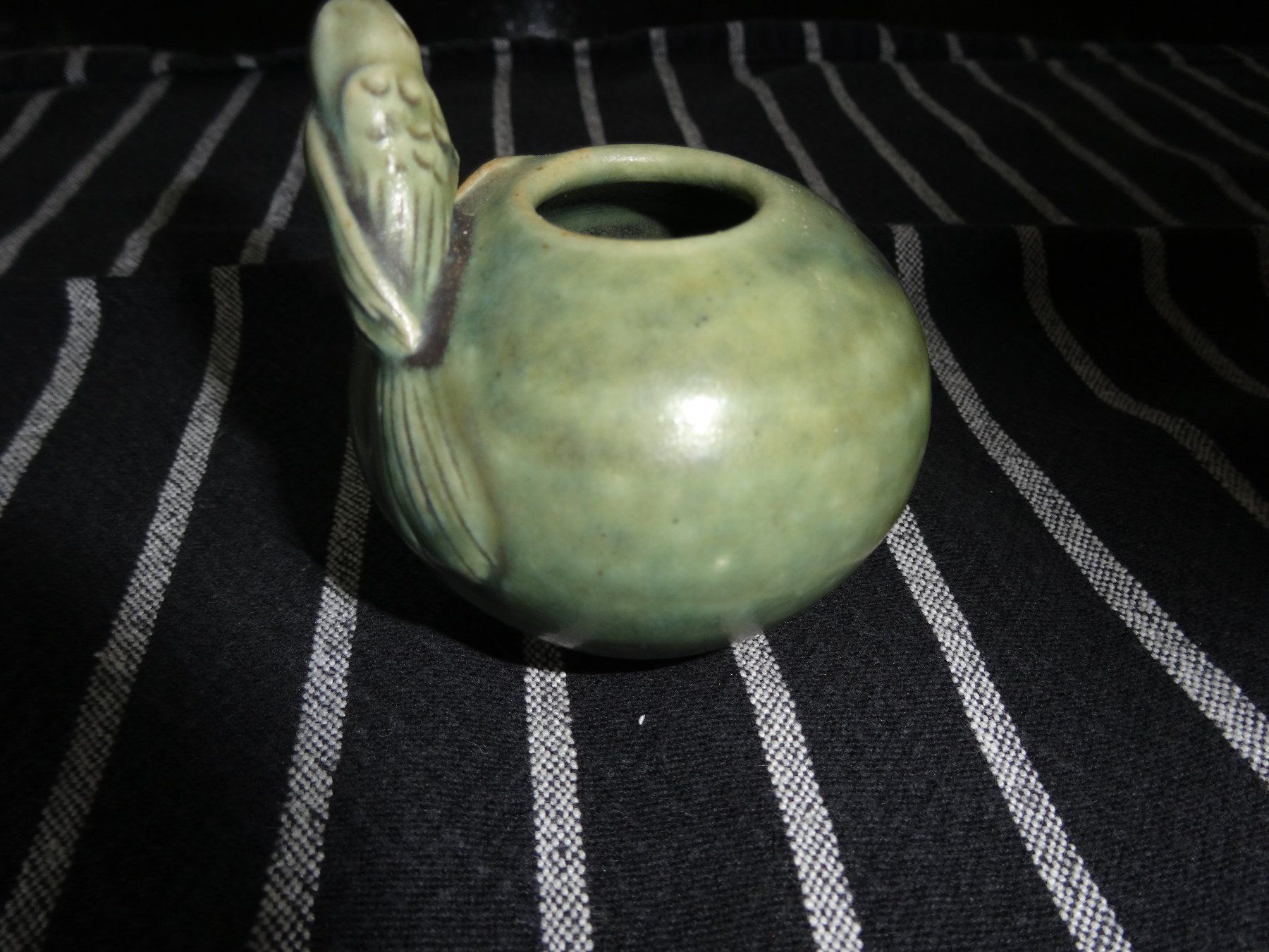 Vasen & Gefässe: Tonvase mit Vogel klein – Gebraucht aus Neerach von jenny062 3