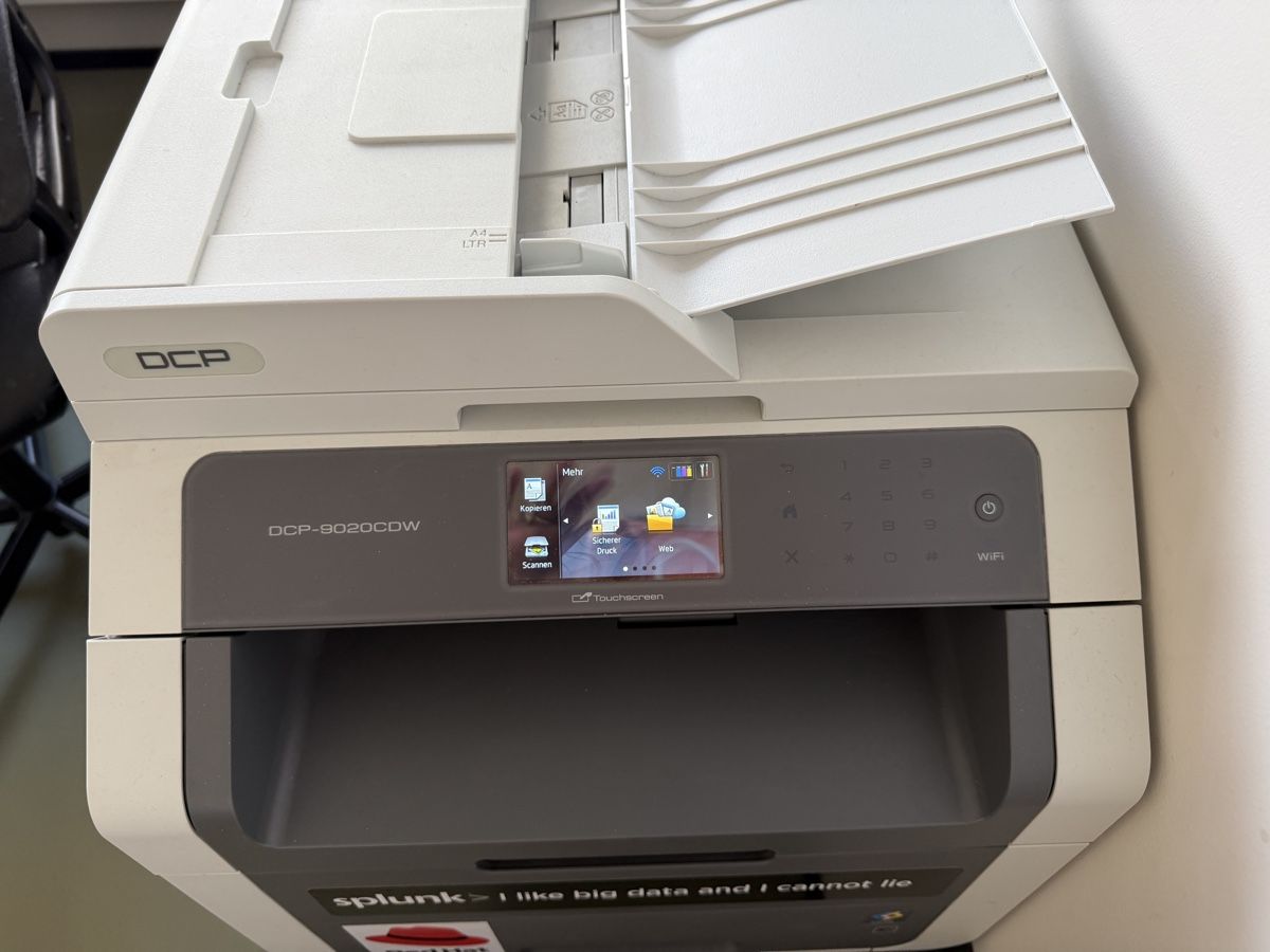 Brother Stampanti: Brother DCP-9020CDW Multifunktionsdrucker – Usato da Dübendorf venduto da Billi37 4