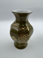 Vintage Vase, Grün/Gold Dekor