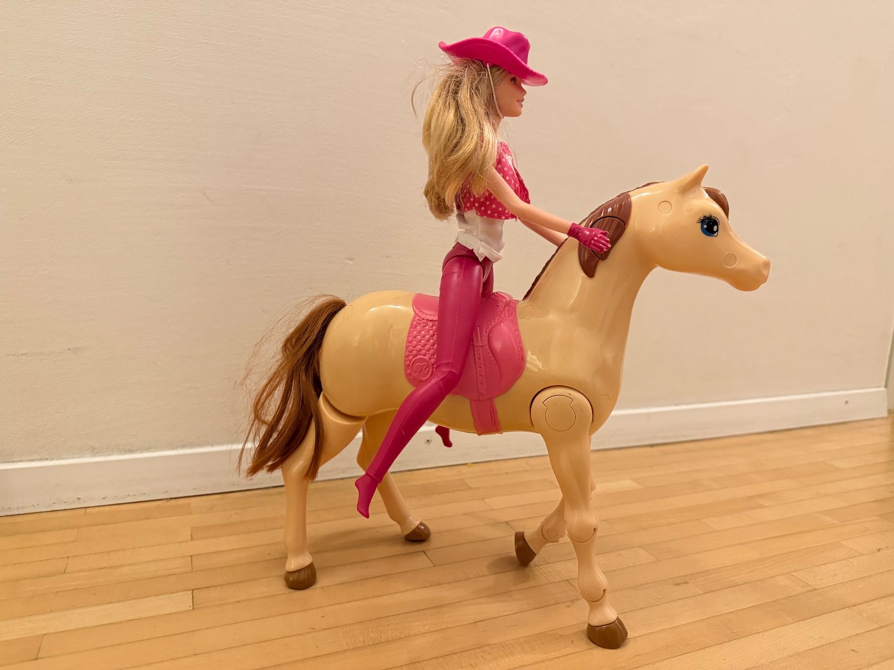 Spielzeuge: Barbie Set – Gebraucht aus Regensdorf von Ragi_Offers 2