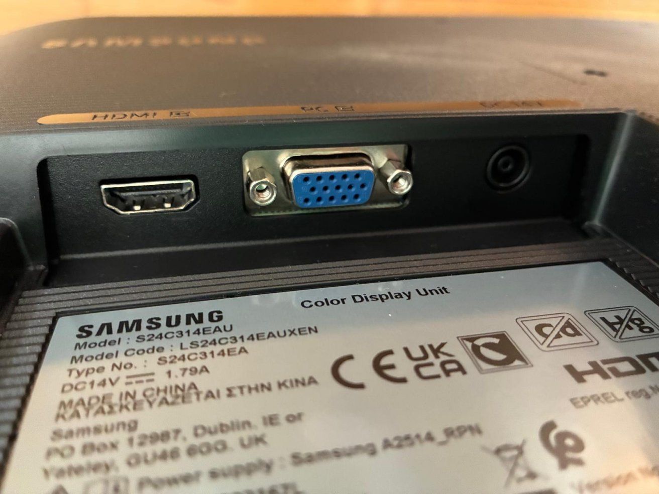 Samsung Ecrans: Samsung S24C314EAU 24" Monitor – D'occasion à Zürich par hof_8tzb 1