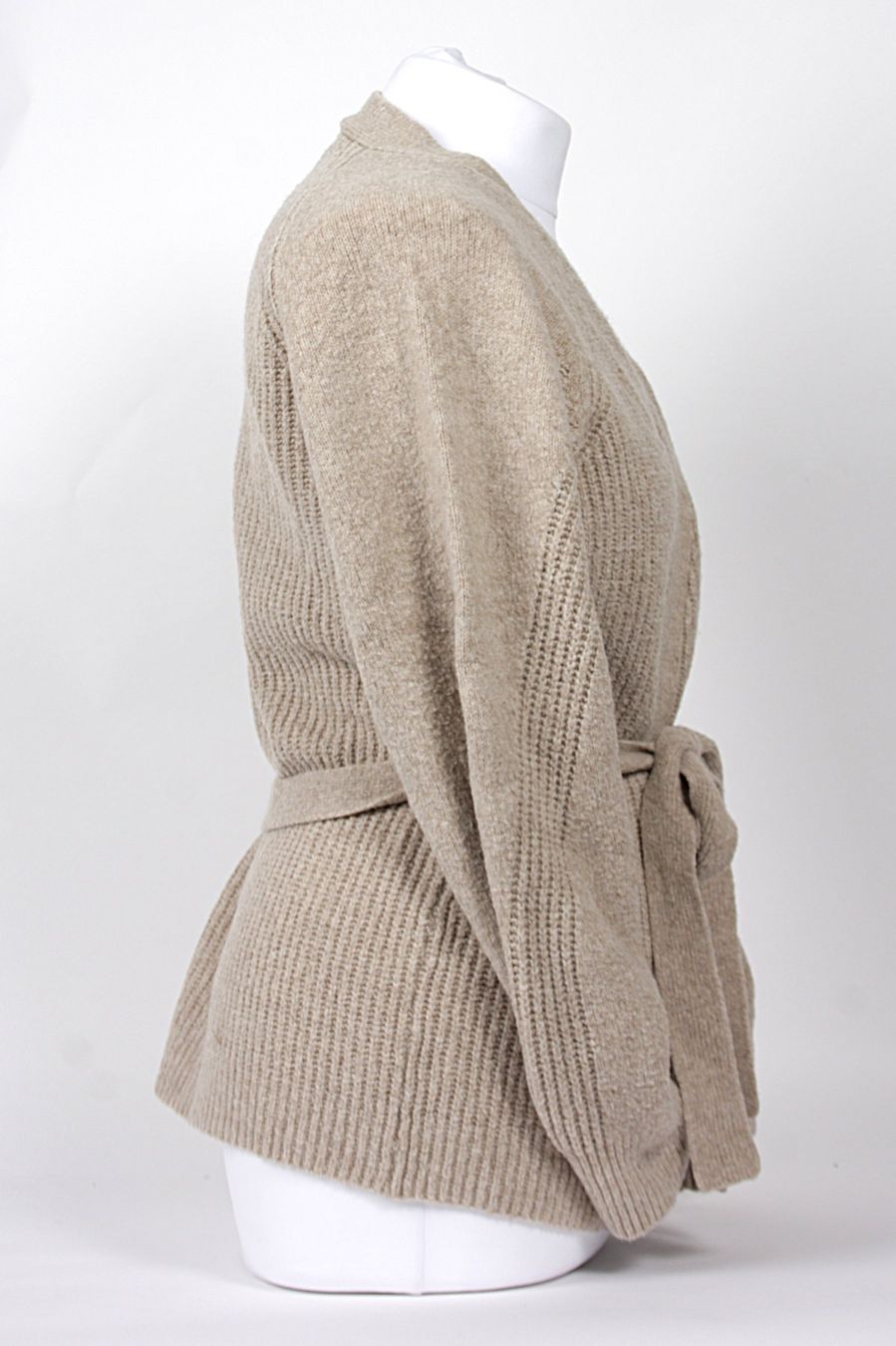 Vila Giacche: VILA Gürtel Strickjacke beige – Usato da Zollikofen venduto da Restwert_Zollikofen 2