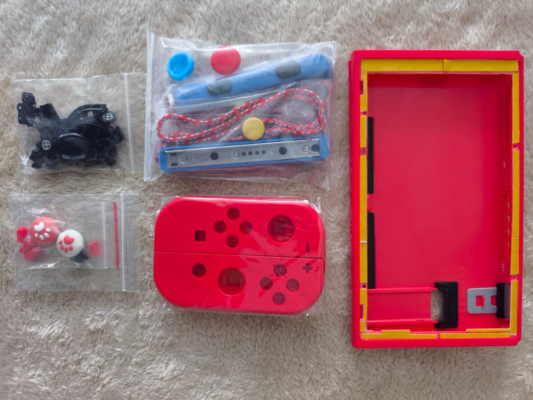 Nintendo Custodie protettive: Nintendo Switch Mario Red & Blue Edition Replacement Cover – Nuovo e nell'imballaggio originale da Winterthur venduto da Dr.Pepper01 5