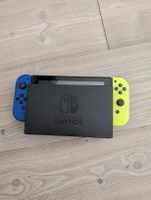 Nintendo Switch Konsole mit Joy-Con blau gelb nie gebraucht 