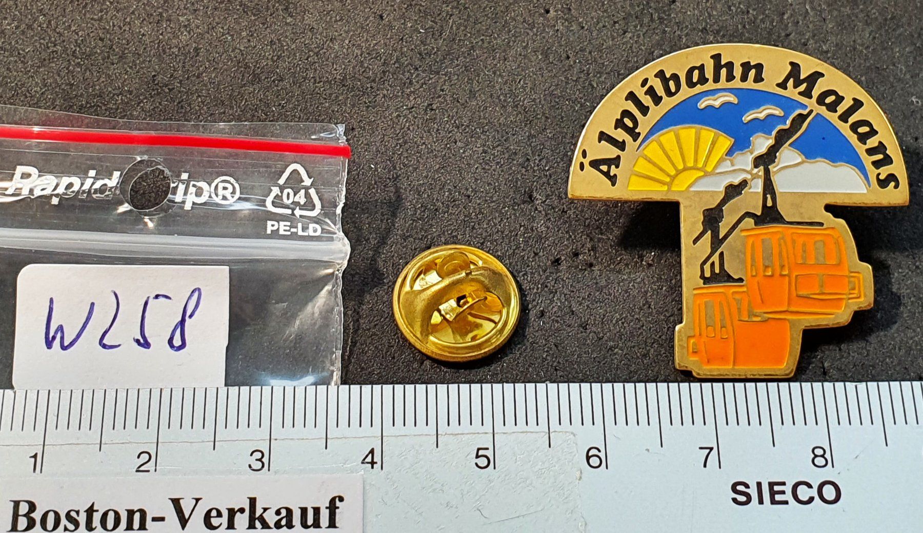 Placchette & Badge: W258 - Pin Gondel Älplibahn Malans Graubünden – Usato da Reinach BL venduto da Boston-Verkauf 1