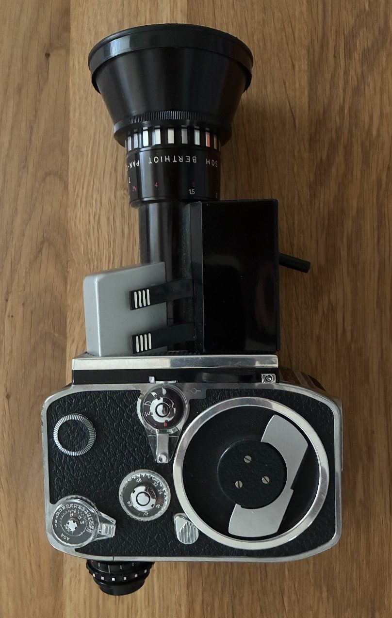 Bolex Camcorder: Bolex Paillard P3 Zoom Reflex 8mm – Gebraucht aus Lausanne von Defgon