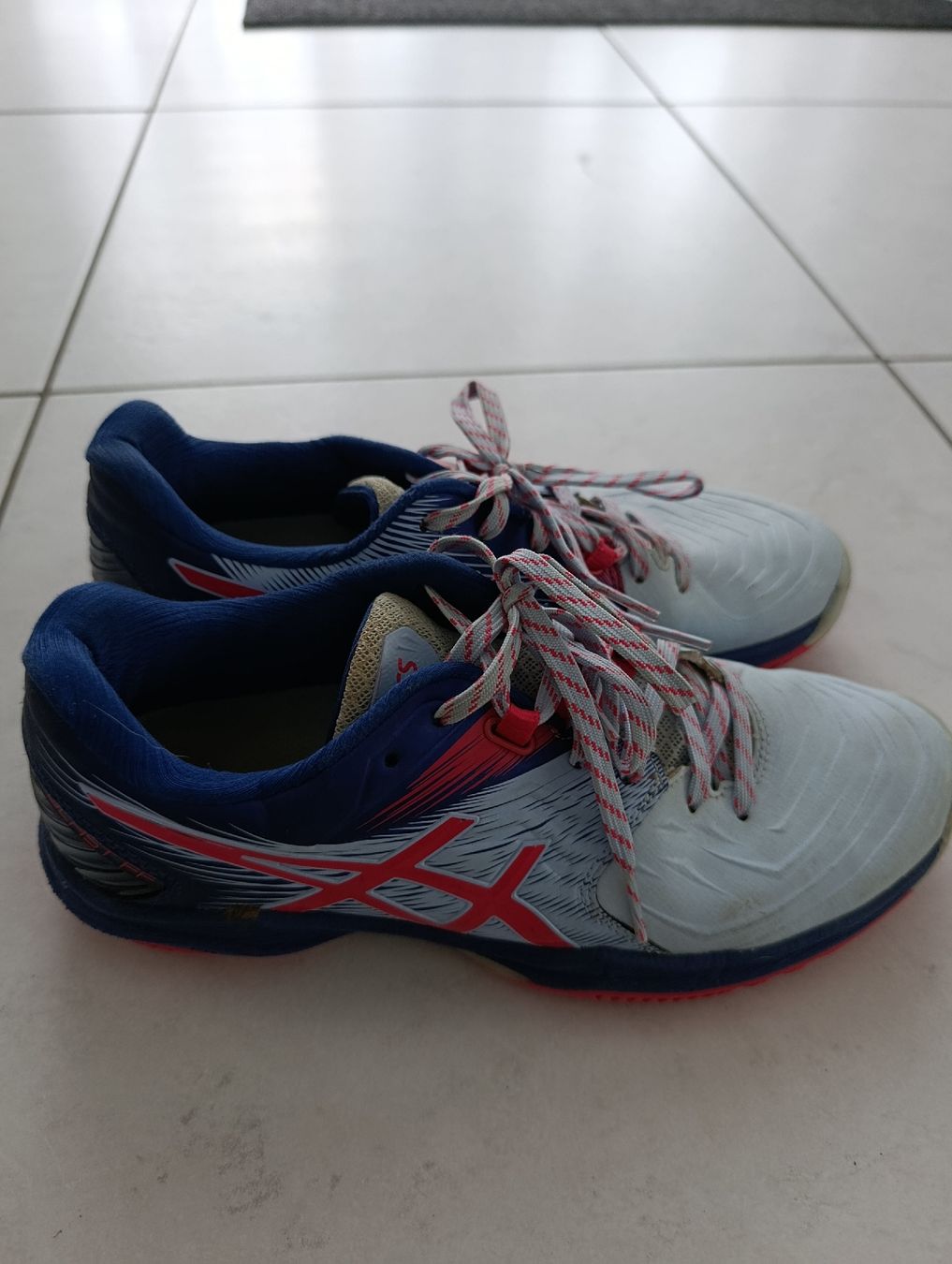 Scarpe da donna: Hallenturnschuhe  ASICS BLAST FF – Usato da Reinach BL venduto da TigerNoName