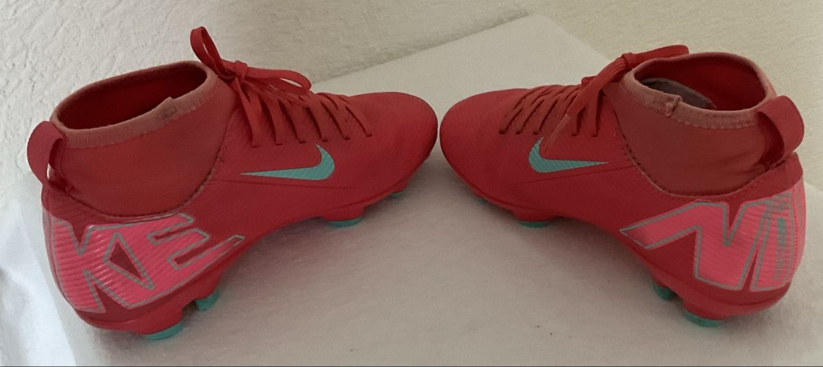 Nike Scarpe per ragazzi: Chaussures de foot Nike Mercurial – Usato da Corseaux venduto da Mililaforet75 3