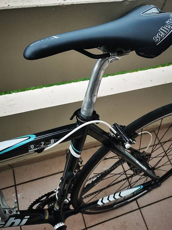 Campagnolo Vélos: Vélo course full carbon – D'occasion à Villars-sur-Glâne par jg_loud 4