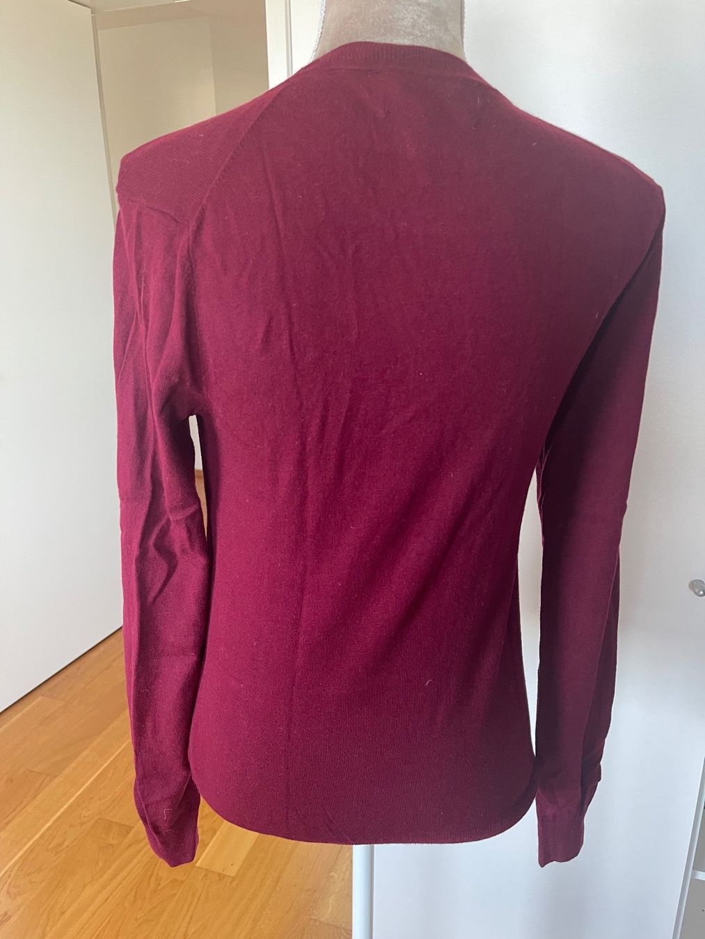 Karl Lagerfeld Pullover & Sweatshirts: Karl Lagerfeld Pullover mit Kaschmiranteil u. Glitzersteine – Neu (gemäss Beschreibung) aus Kreuzlingen von shopaholicatheart_2 1