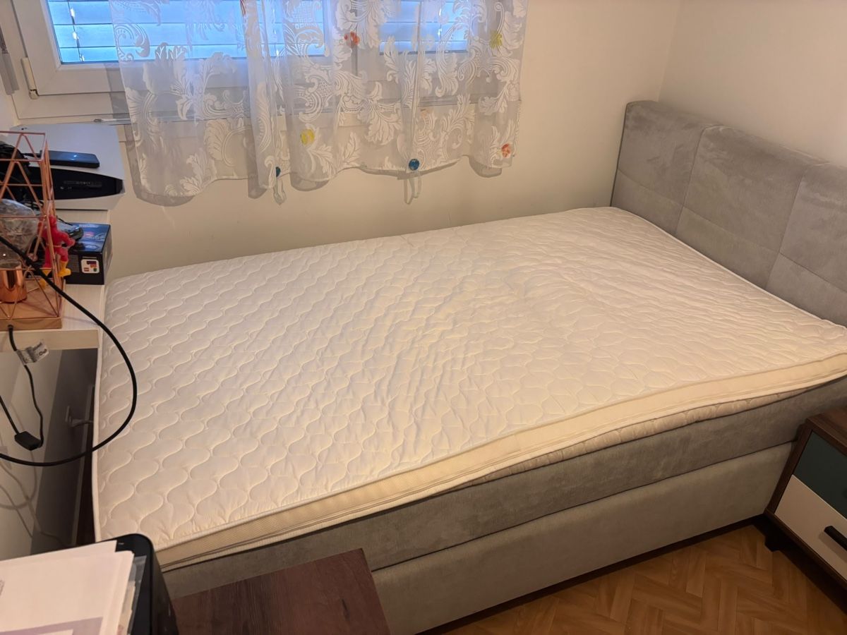 Betten: Boxspringbett + Nachttisch  – Neu (gemäss Beschreibung) aus Oftringen von est_mcq8 3