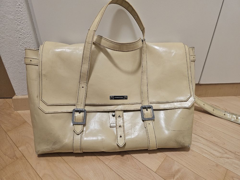 Freitag Tasche Reference Carolus (Gebraucht) in Schlieren für CHF 143 ...