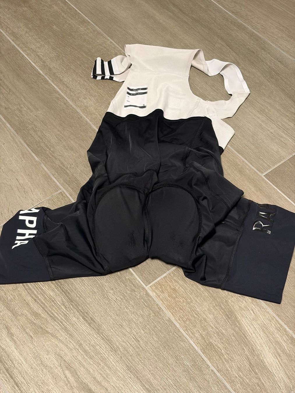 Rapha Lots de vêtements: Rapha  ensemble complet XL – D'occasion à Mézières VD par triteam5 3