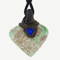 Variscit Steinanhänger mit Lapislazuli