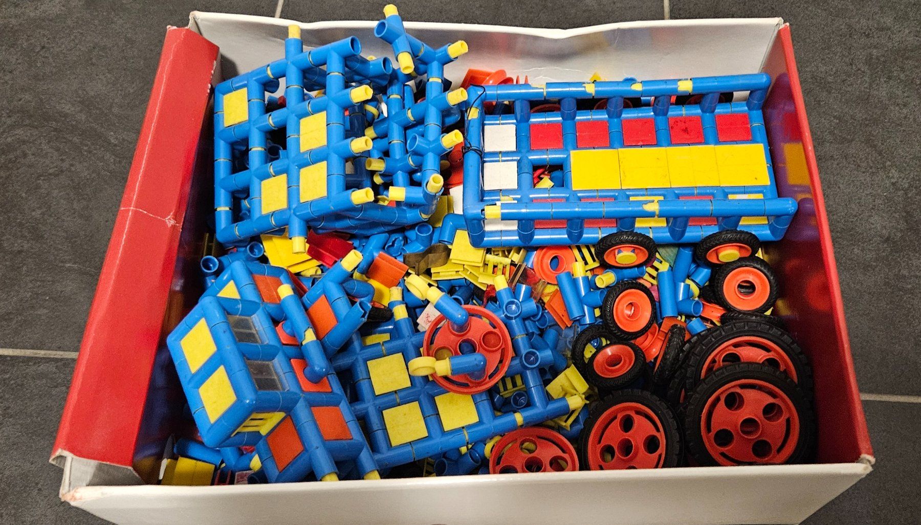 Kit di costruzioni: Plasticant  lot – Usato da Erlach venduto da roberto910 1