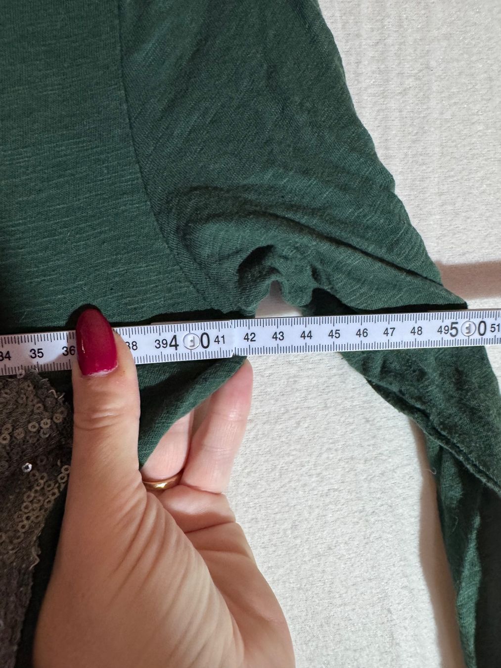 Maglioni & Felpe: Grüner Pullover mit Pailletten ca. Gr. M/L – Usato da Grosswangen venduto da second_hand_dress 5