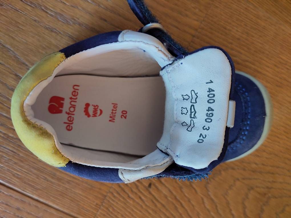 Schuhe für Jungen: Lauflernschuhe elefanten Grösse 20 – Gebraucht aus Igis von Ricema 2
